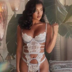 Roma Costume 1pc Embroidered Lace & Satin Bustier Set