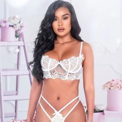 Roma Confidential 2pc Wedding Rosette Lace Set